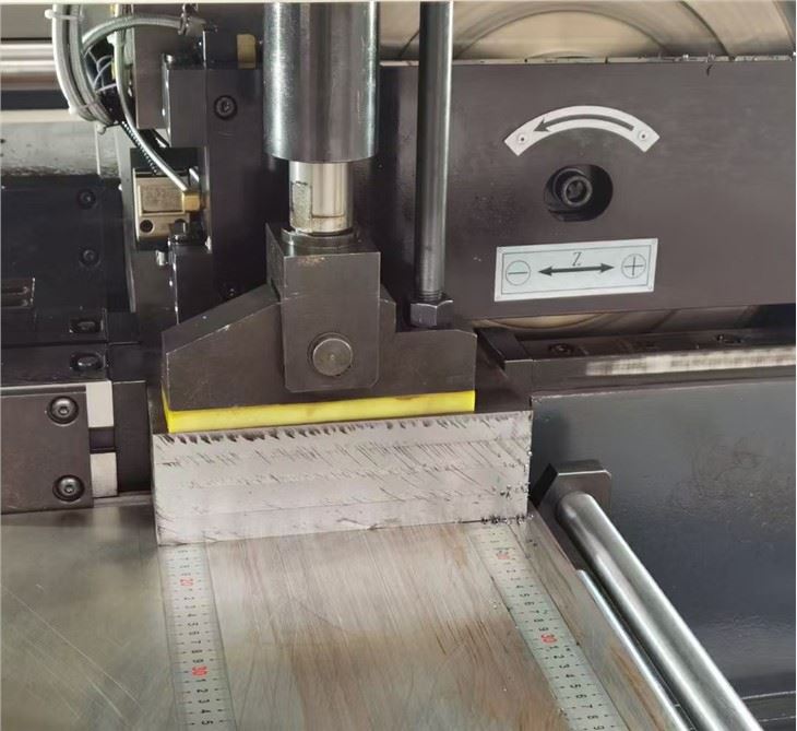 High Safety Level&Customer Satisfied CNC Sawing And Milling Machine in India High Safety Level&Customer Satisfied CNC Sawing And Milling Machine in India